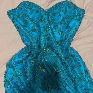 Sherri Hill Quince Or Prom Dress